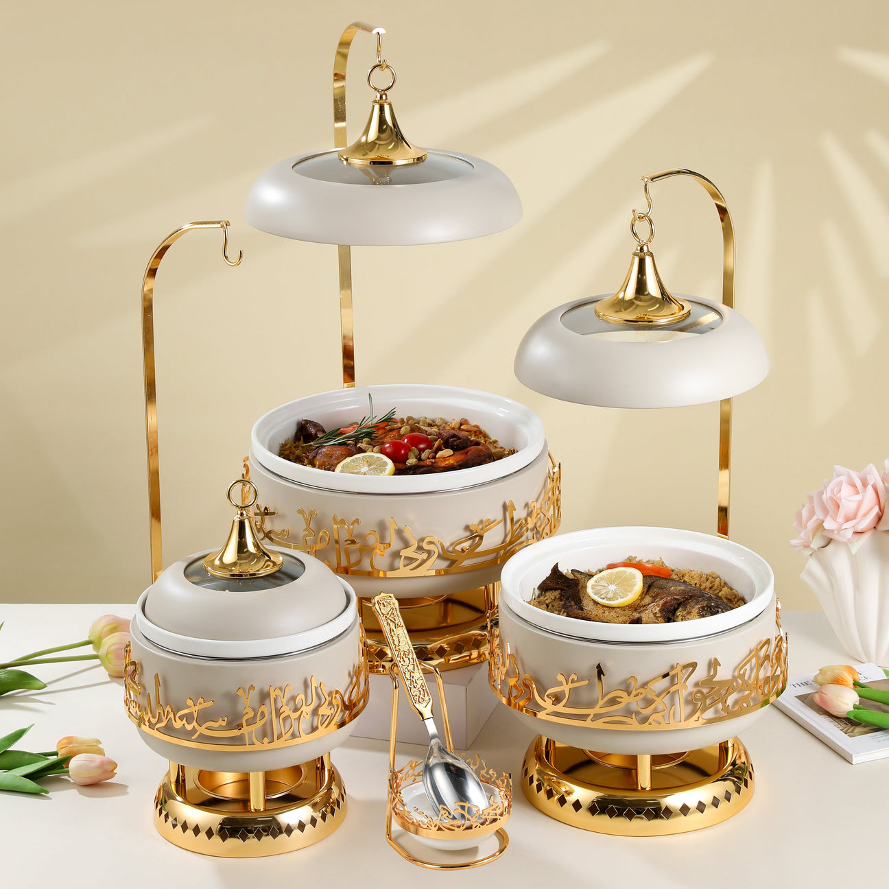 Host in Beige & Gold