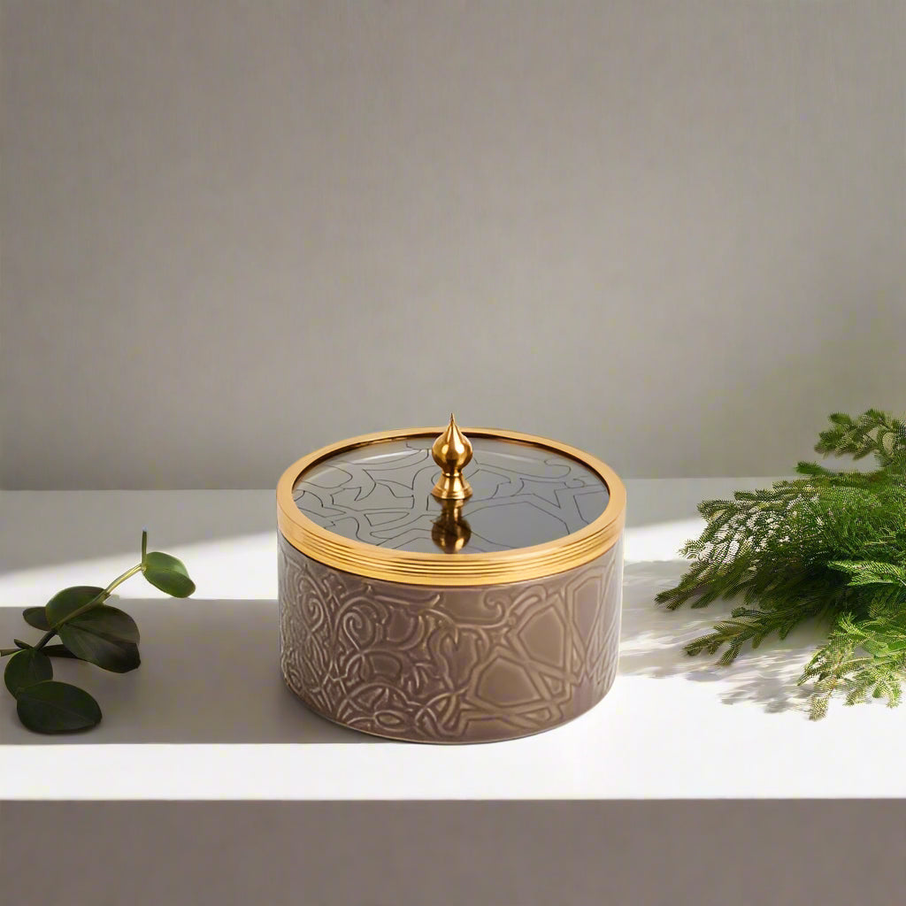 Luxury Majlis - Medium Canister - Brown & Gold