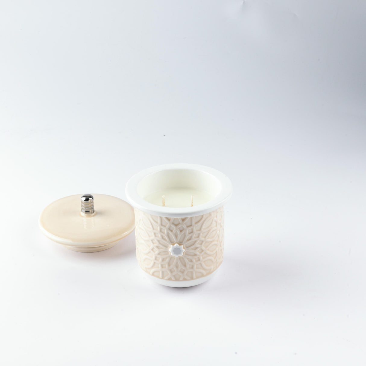 Asala - Medium Candle| Smoky Ember - Beige  & Silver