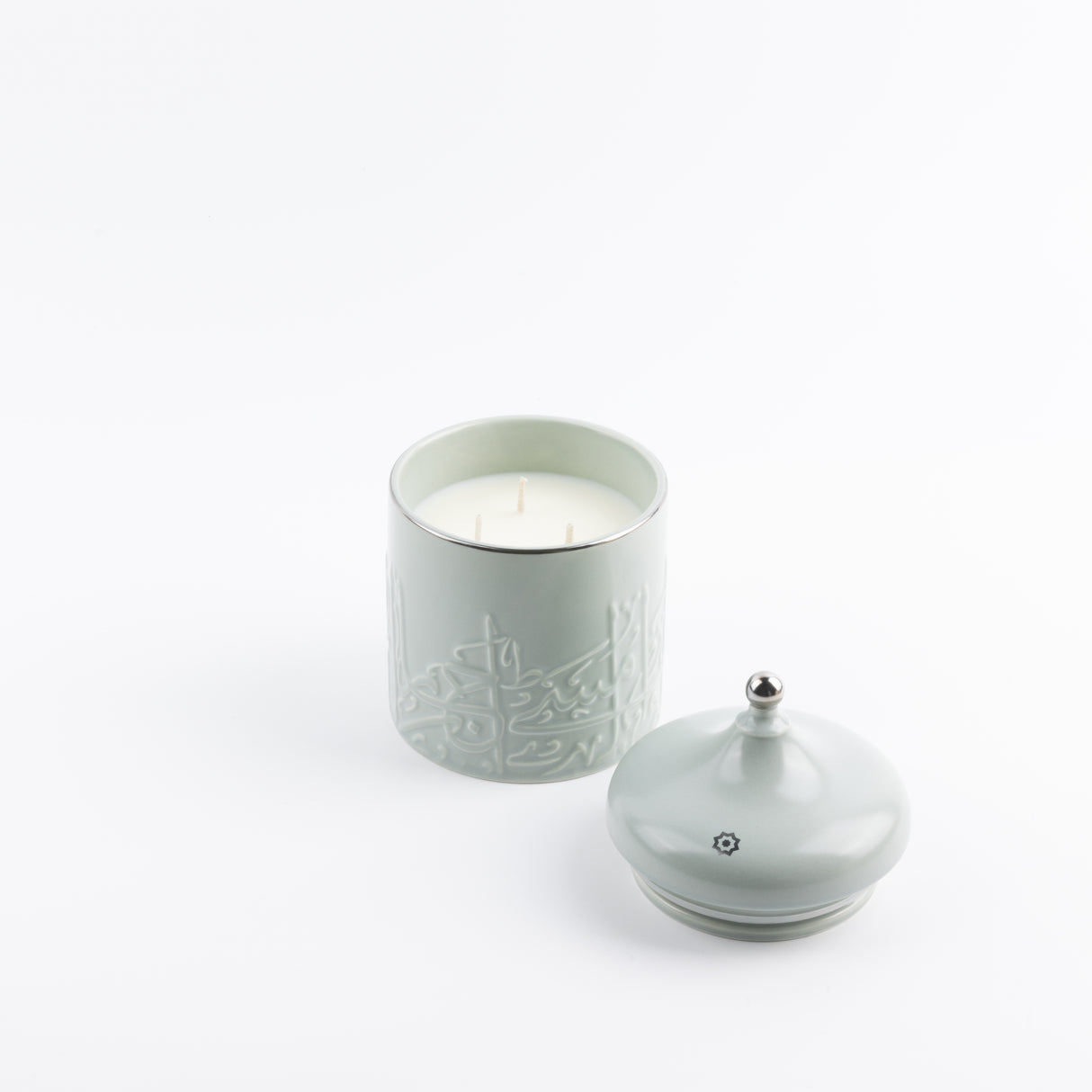 Jiwar -  Large Candle| Sea Rose - Mint Green & Silver