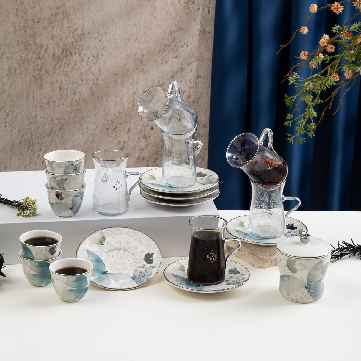 Veloura - Tea Set (19-Pc) - Blue & Silver