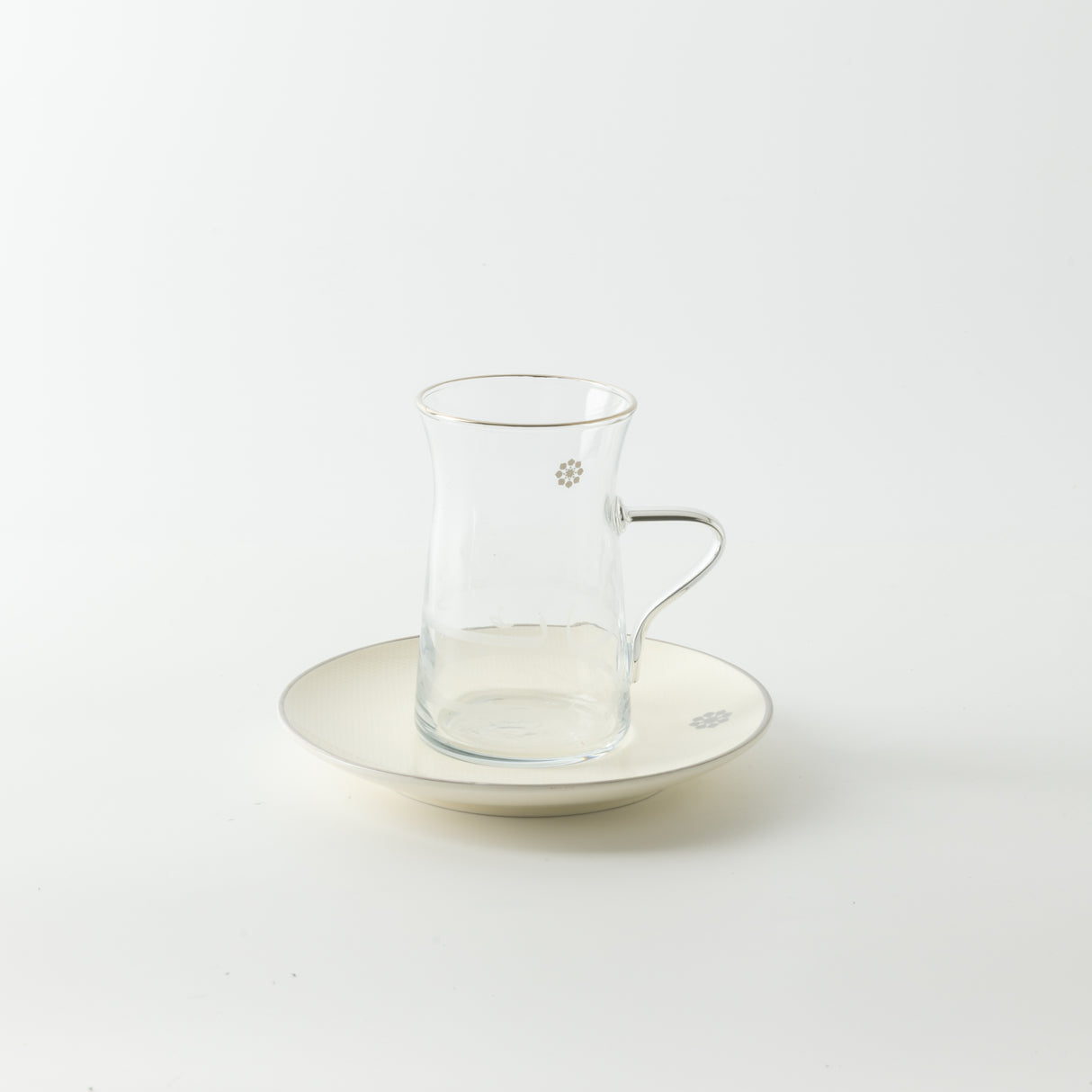 Mirral - Tea Set (19-Pc) - White & Silver