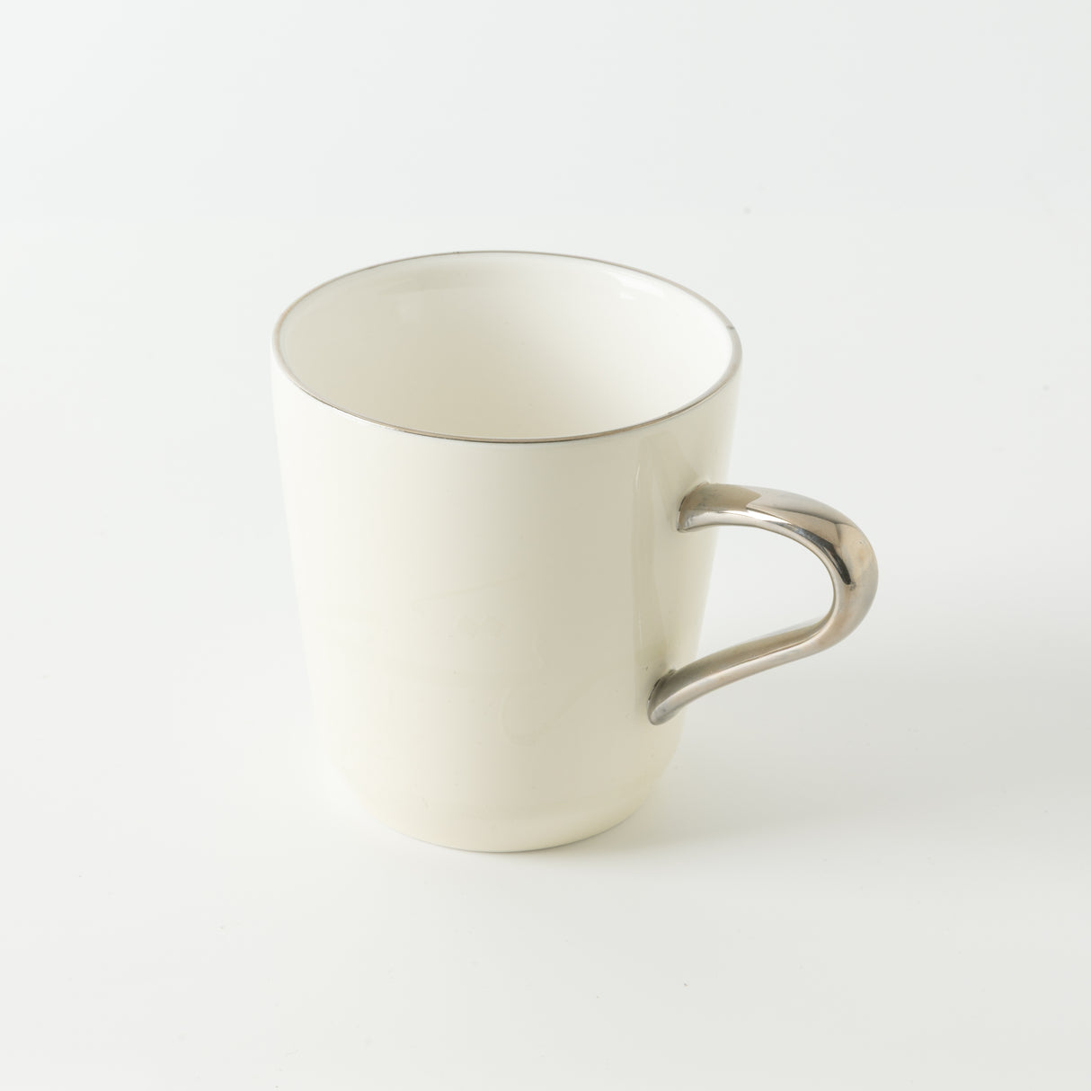 Mirral - Cappuccino Set (12-Pc) - White & Silver