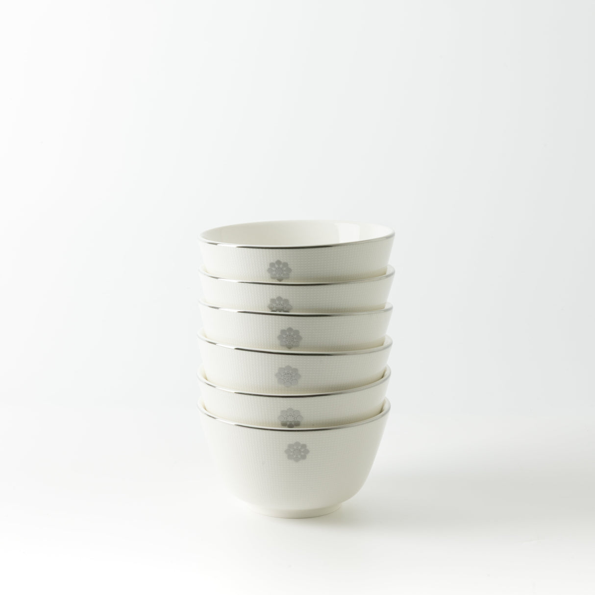 Mirral - Dinner Set (18-Pc) - White & Silver