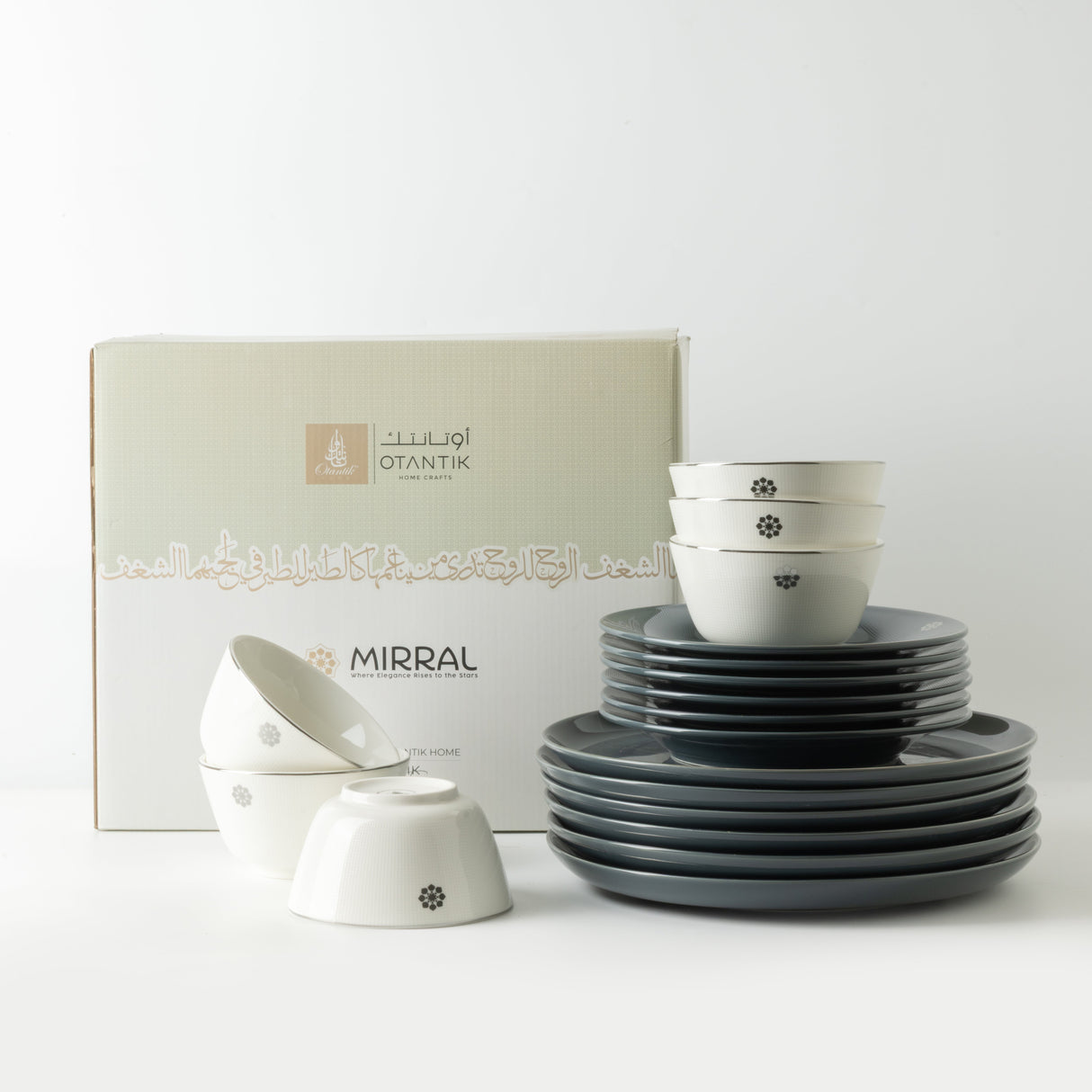 Mirral - Dinner Set (18-Pc) - Dark Blue & Silver