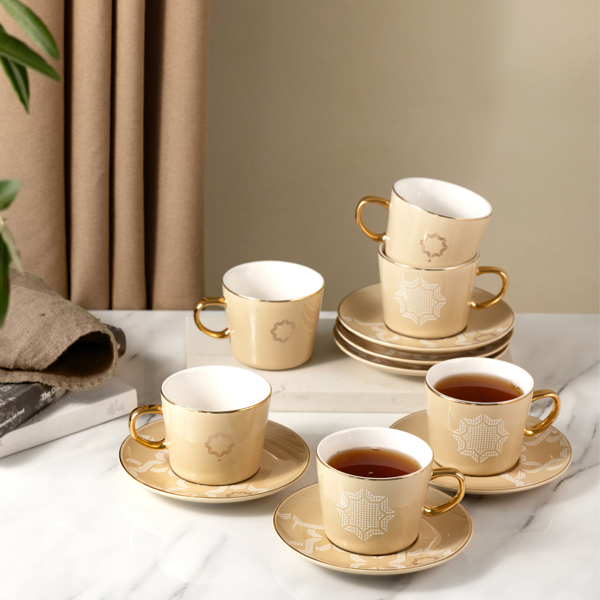 Octara - Cappuccino Set (12-Pc) - Ivory & Gold