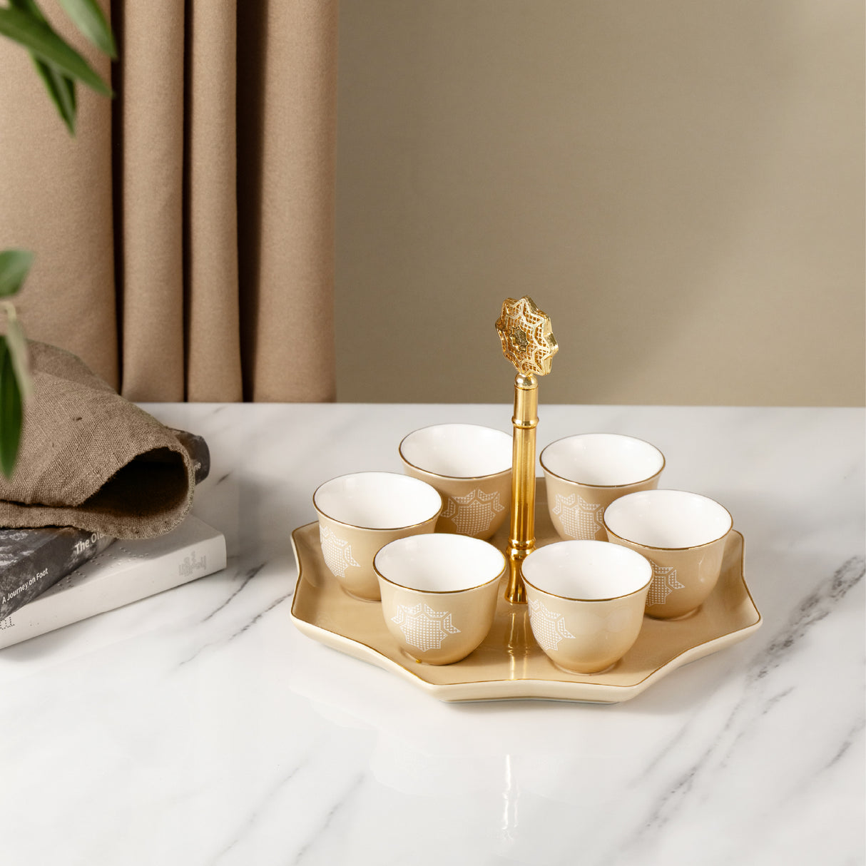 Octara - Arabic Coffee Cups With Holder- Ivory & Gold