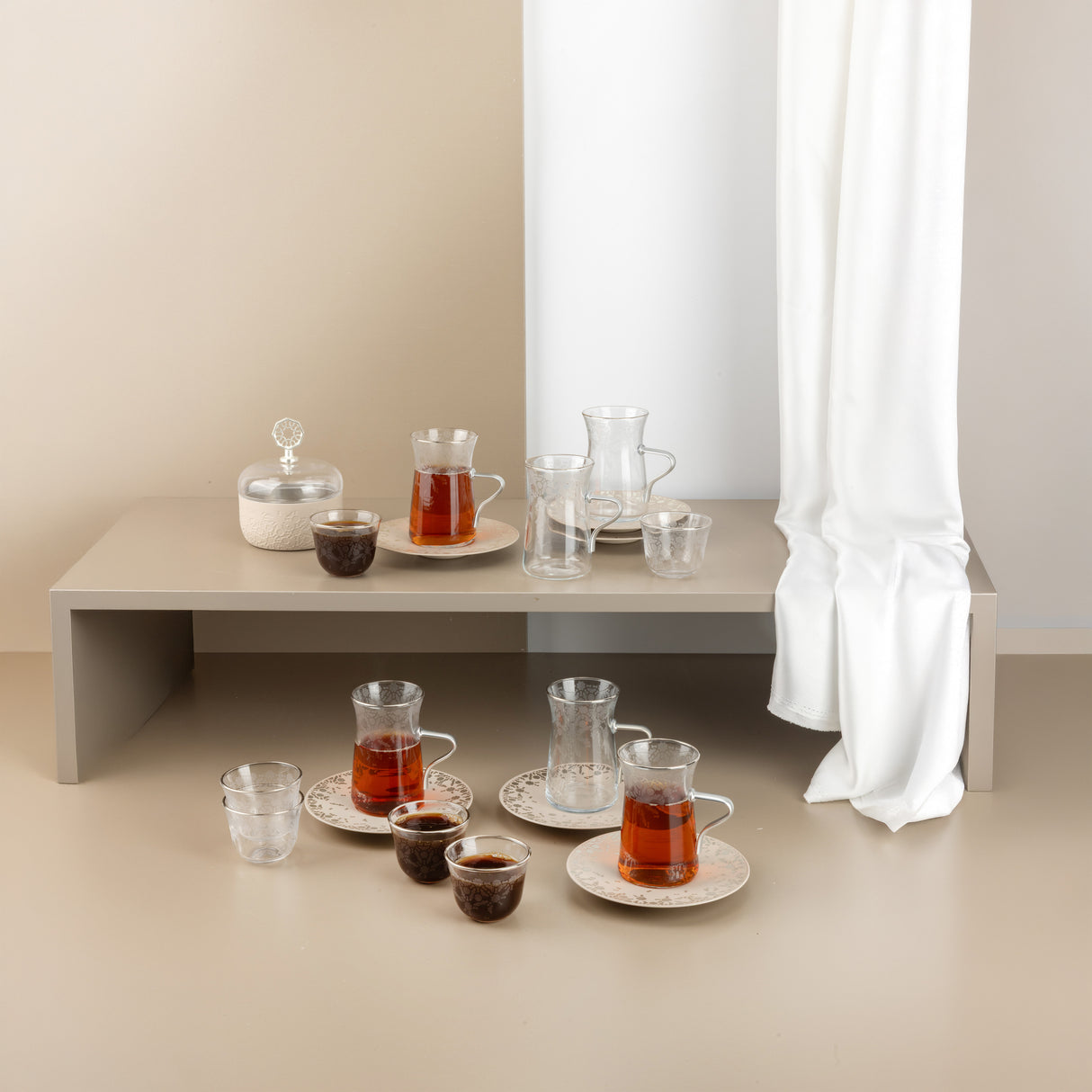 Nourhan - Tea Set (19-Pc) - Beige & Silver