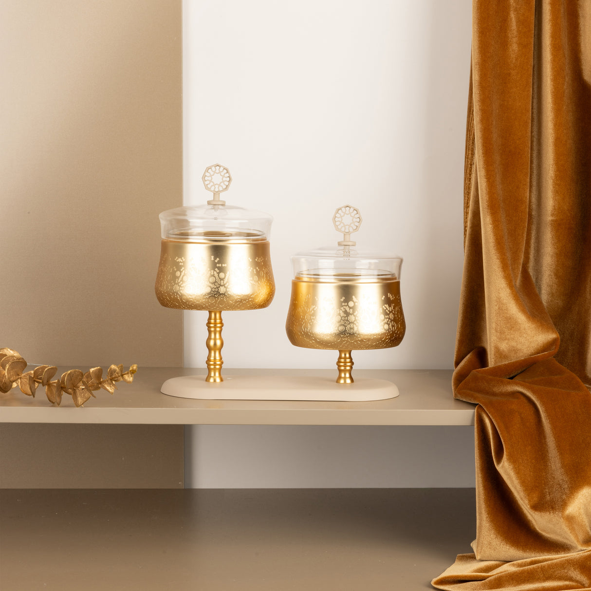 Nourhan - Dual Bowl Serving Set - Gold & Beige