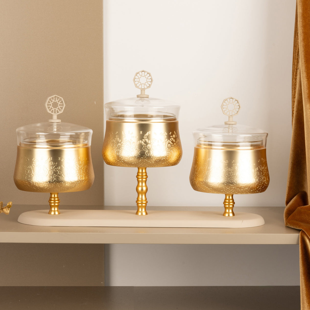 Nourhan - Triple Bowl Serving Set - Gold & Beige