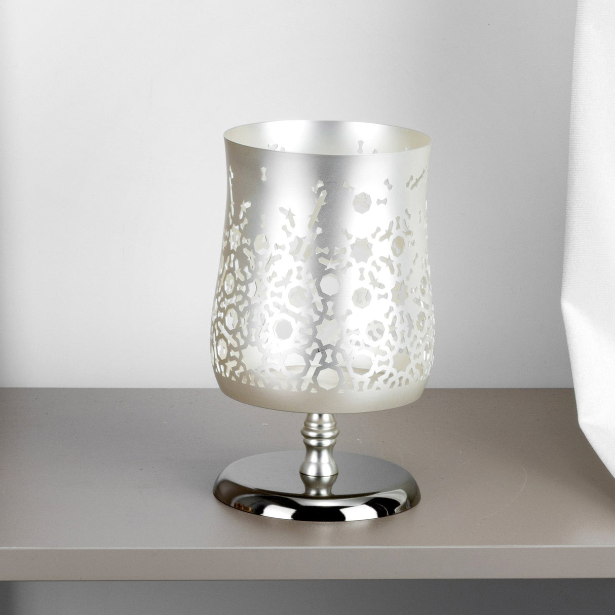 Nourhan - Large Candle Holder - Silver