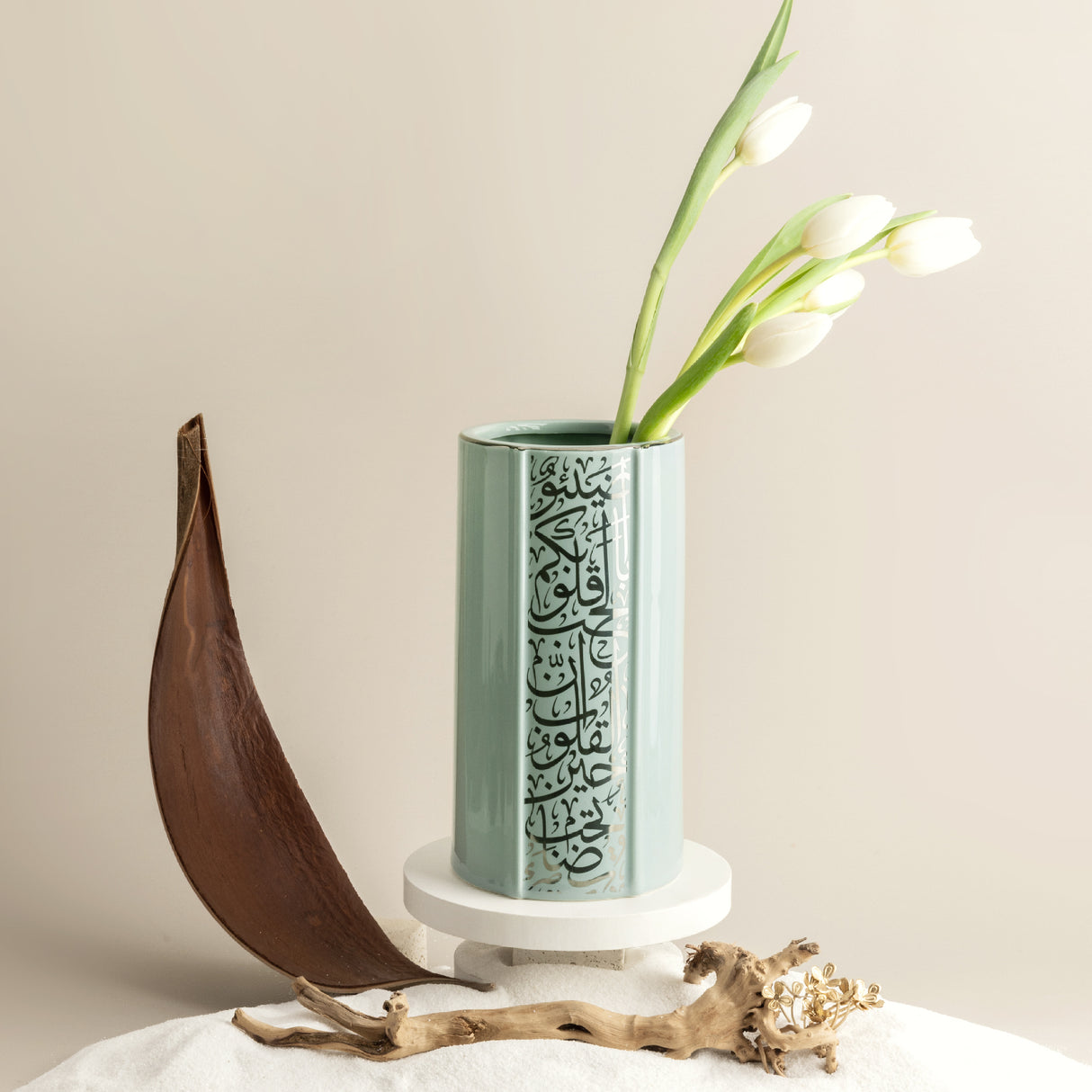 Luxury Noor - Medium Decorative Vase - Blue & Silver