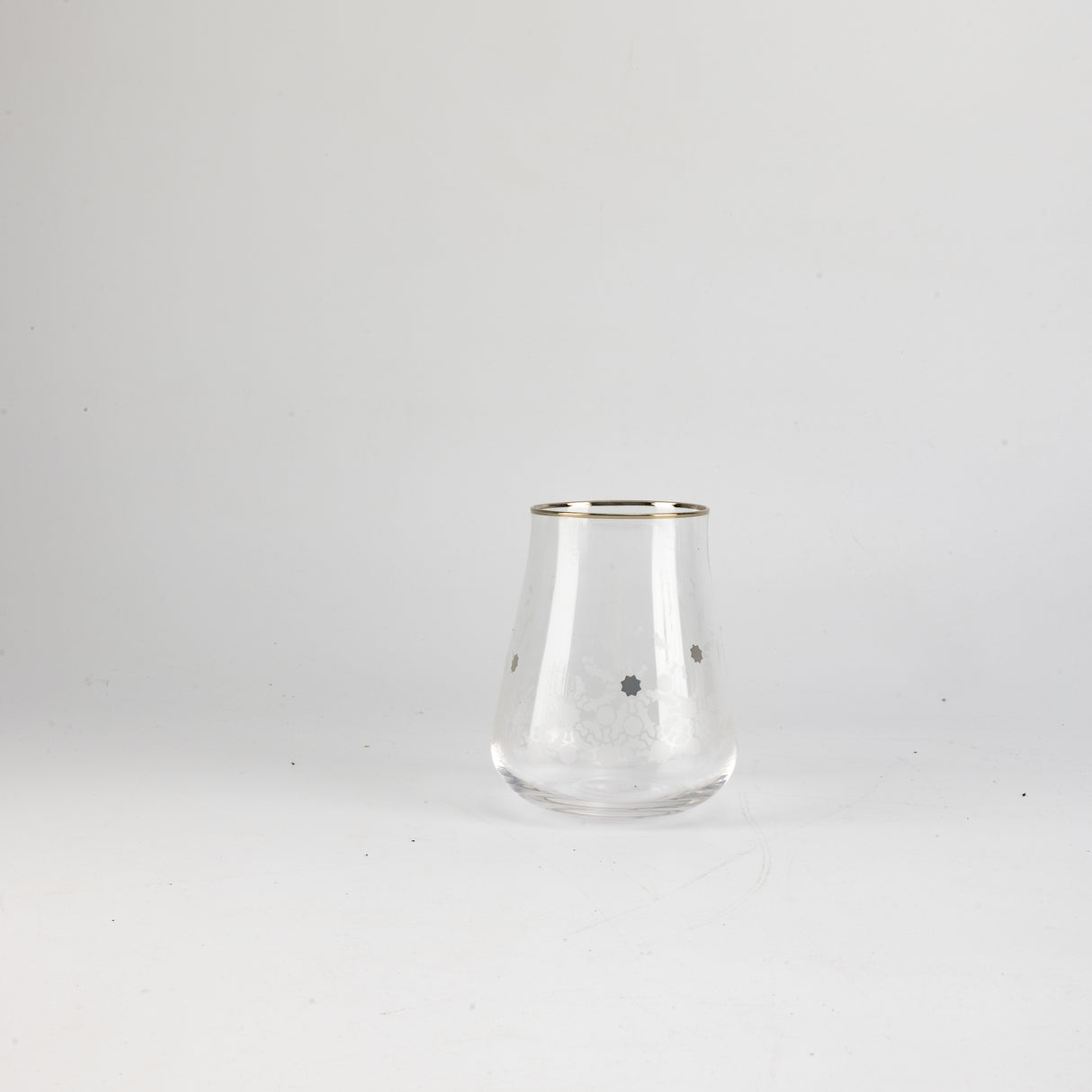 Nourhan - Jug with 6 Short glass cups - Silver