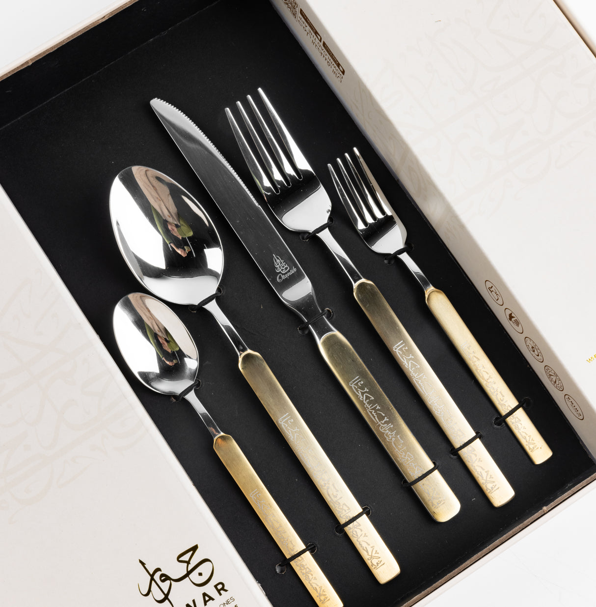 Jiwar - 30pc Flatware Set - Silver & Gold