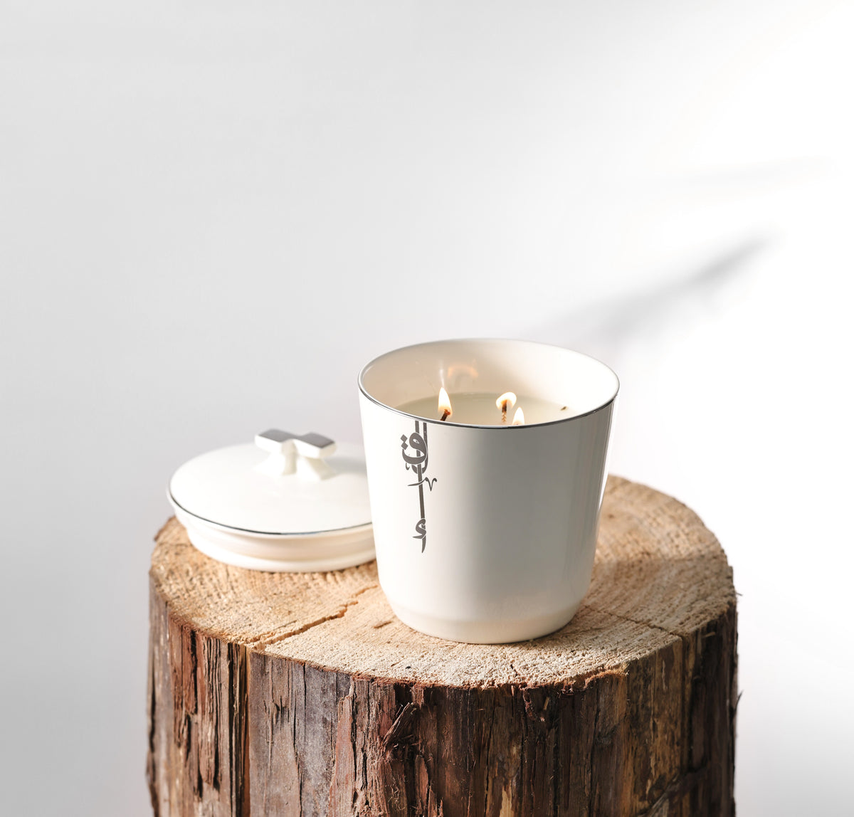 LIQAA - Large Candle|Rose Marine - Pearl Silver