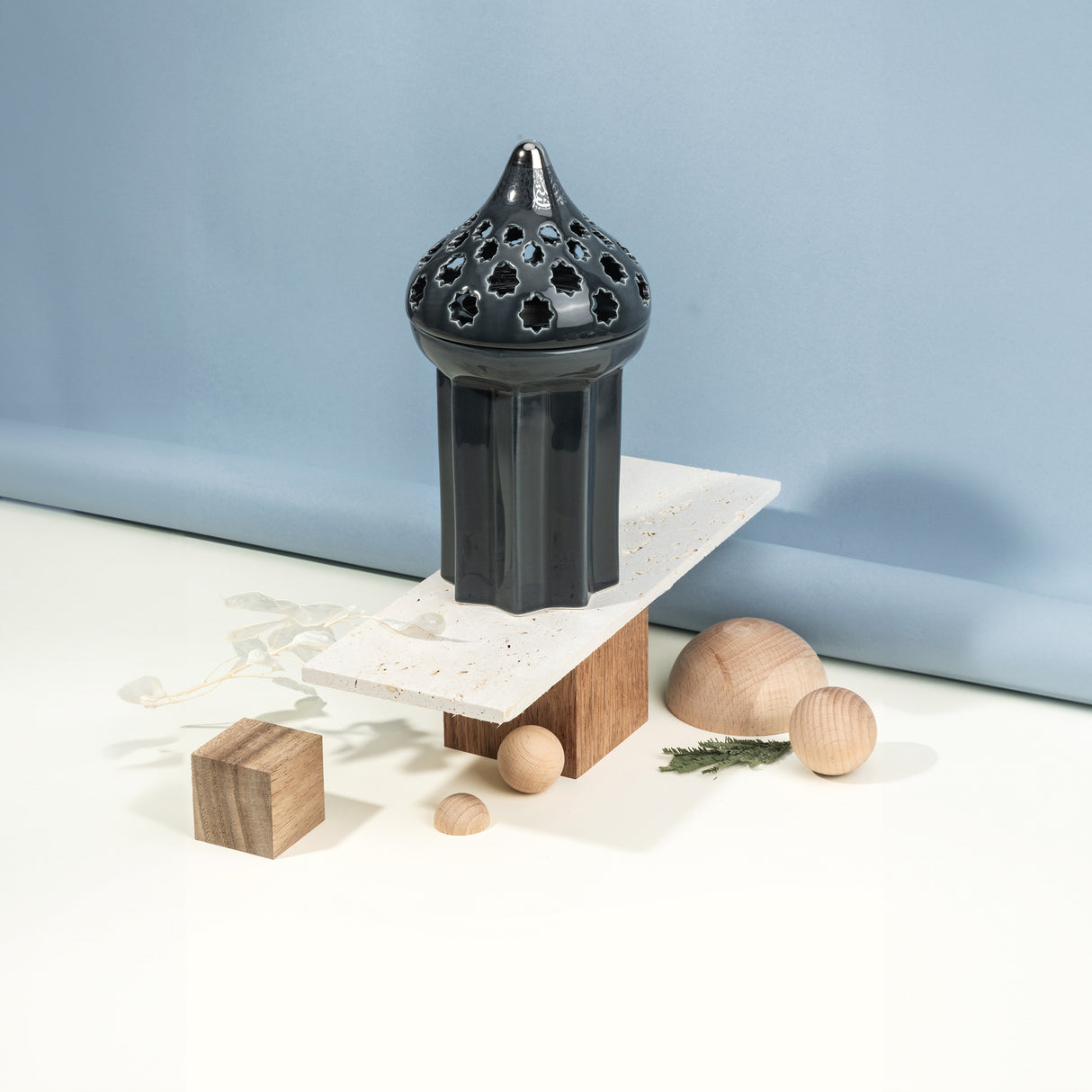Diwan - Incense Burner - Dark Blue & Silver