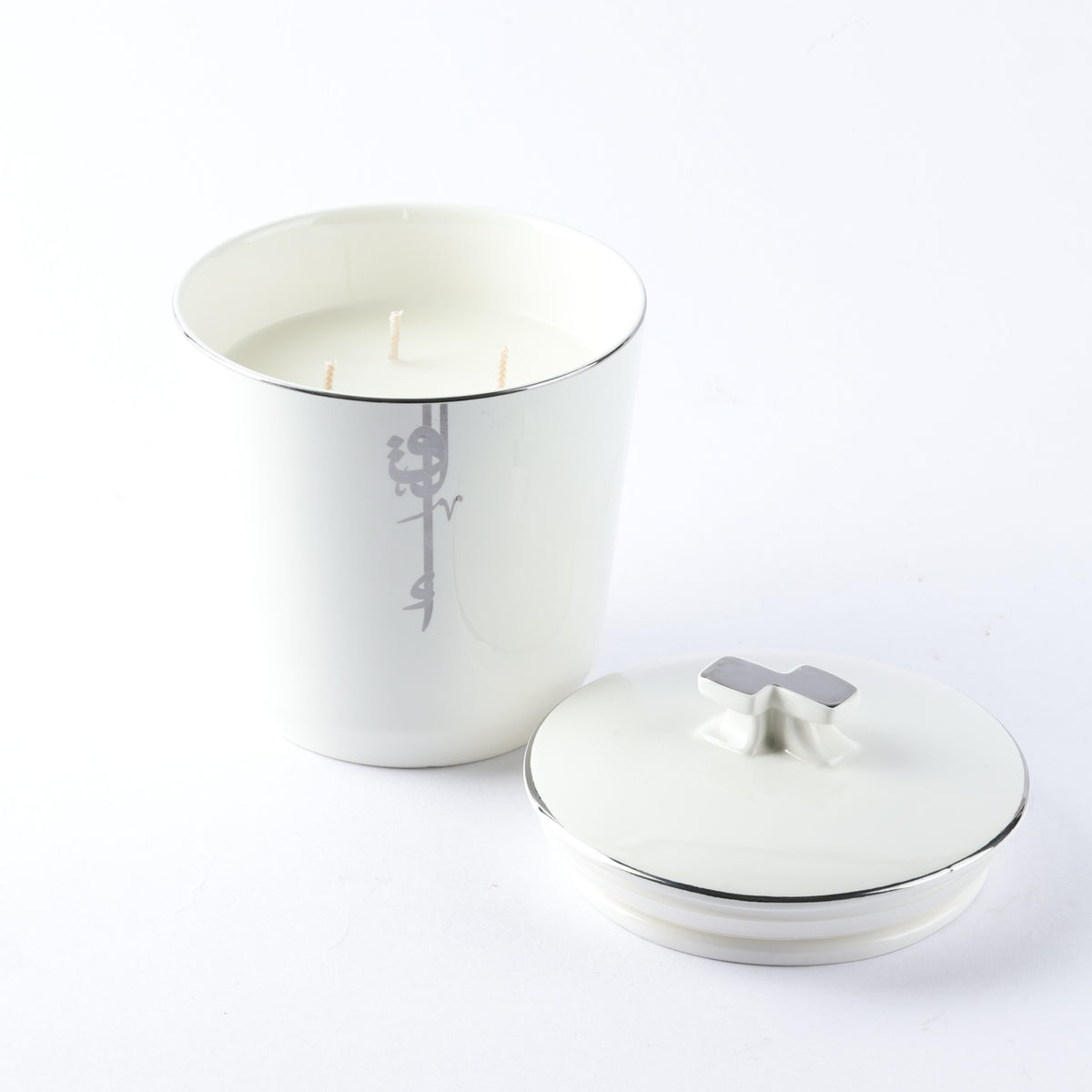 LIQAA - Medium Candle|Rose Marine - Pearl Silver