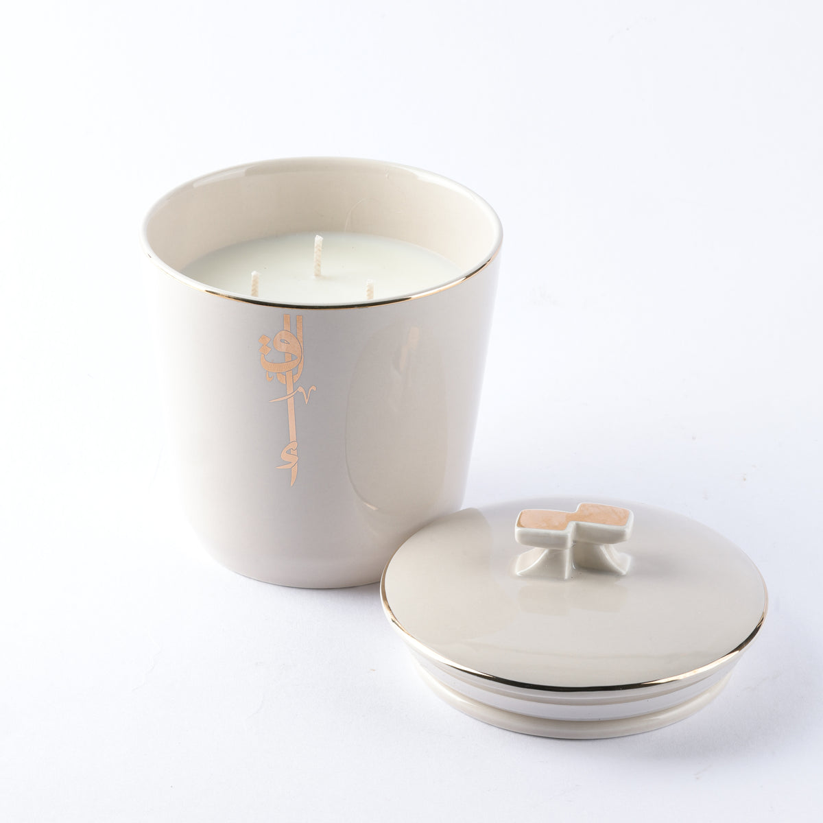 LIQAA - Medium Candle|Fruit Basket - Beige & Gold