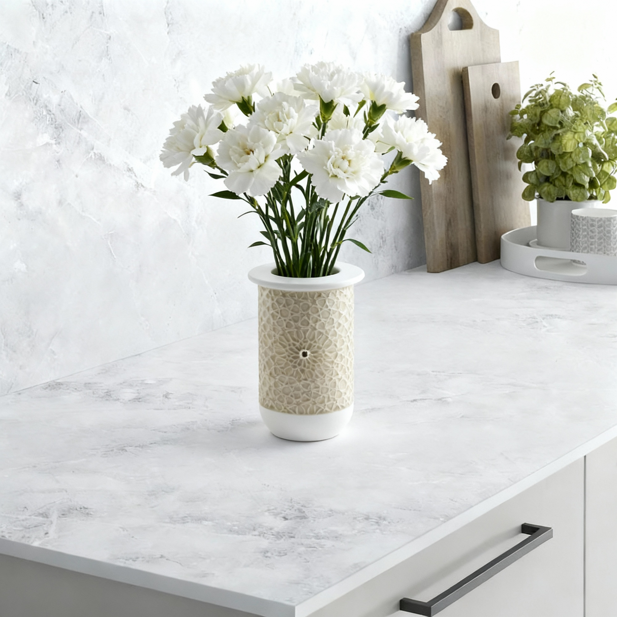 Asala - Medium Decorative Vase - Beige & Gold