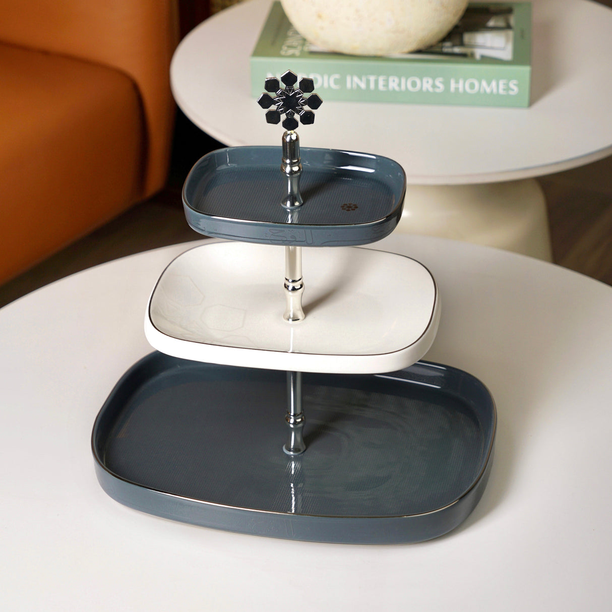 Mirral - 3 Tier Plate - Dark Blue & Silver
