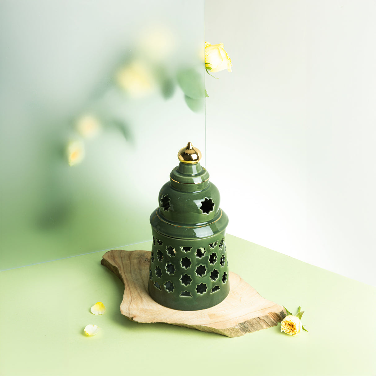 Rosette - Large Candle Holder - Green & Gold