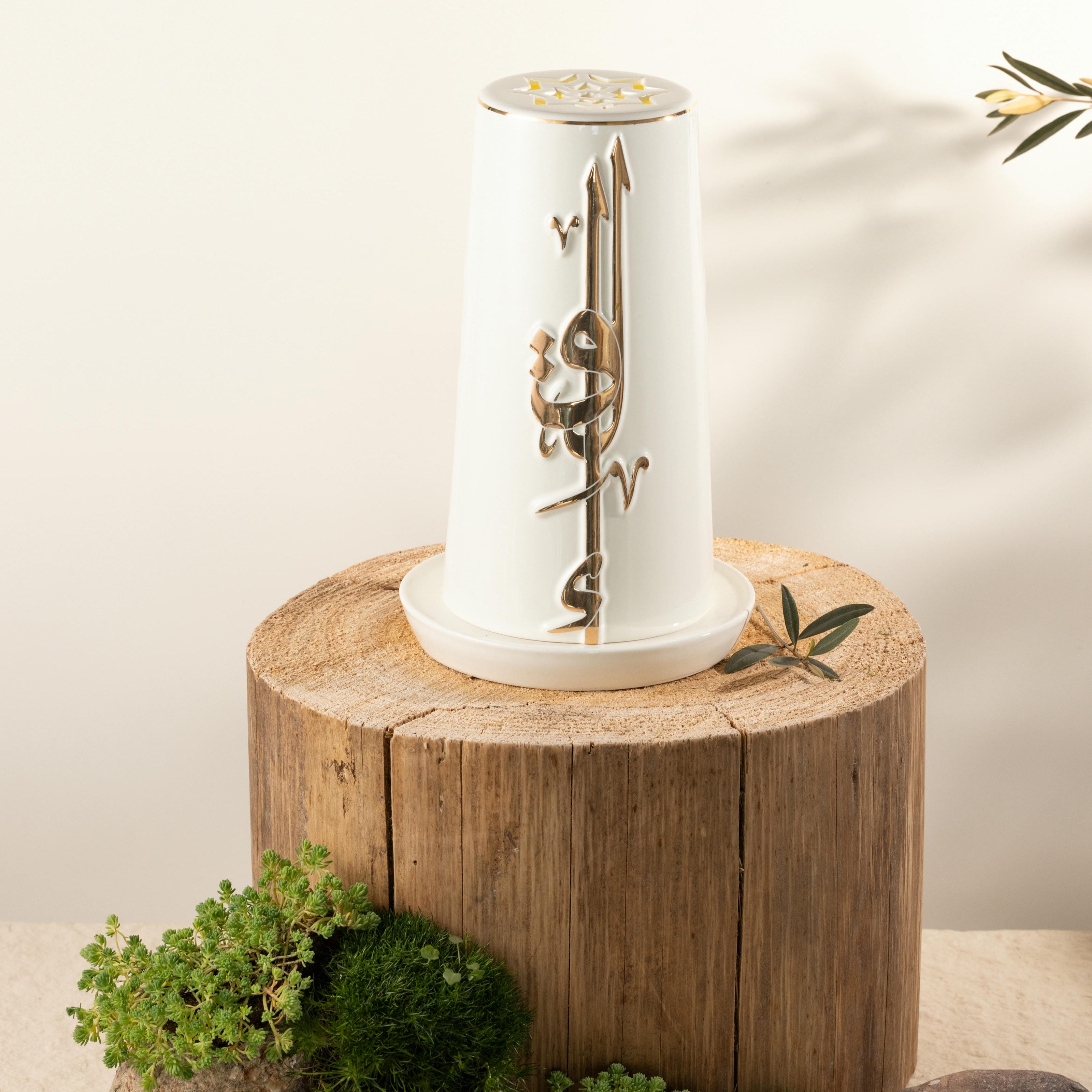 Candles & Lantern Holder – Otantik Home