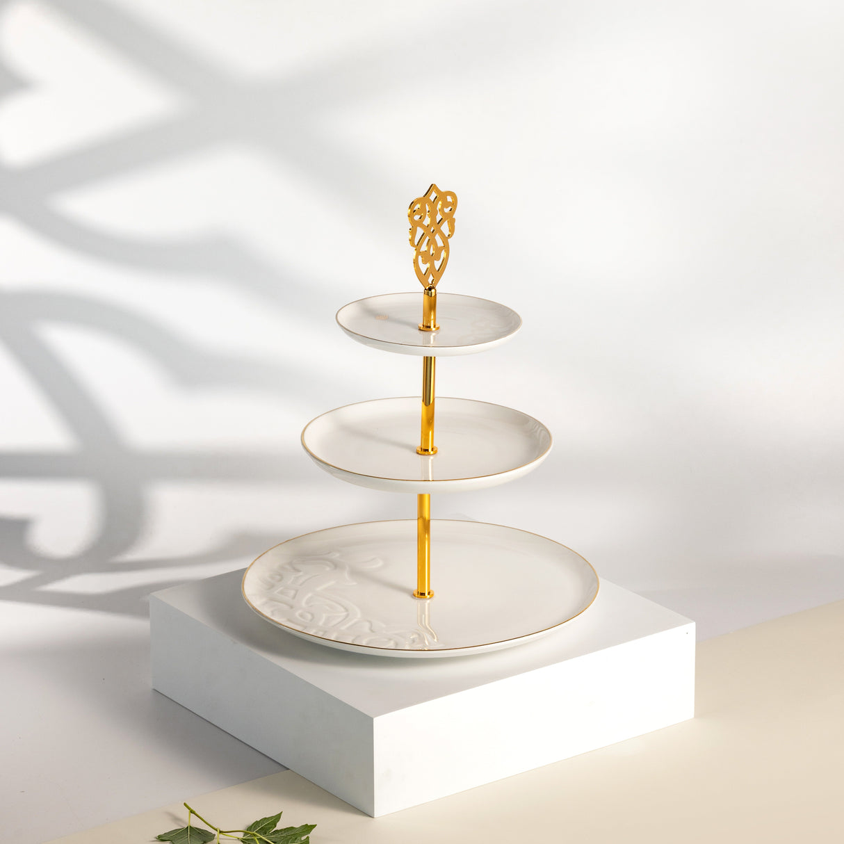 Naqsh - 3 Tier Plate - White & Gold