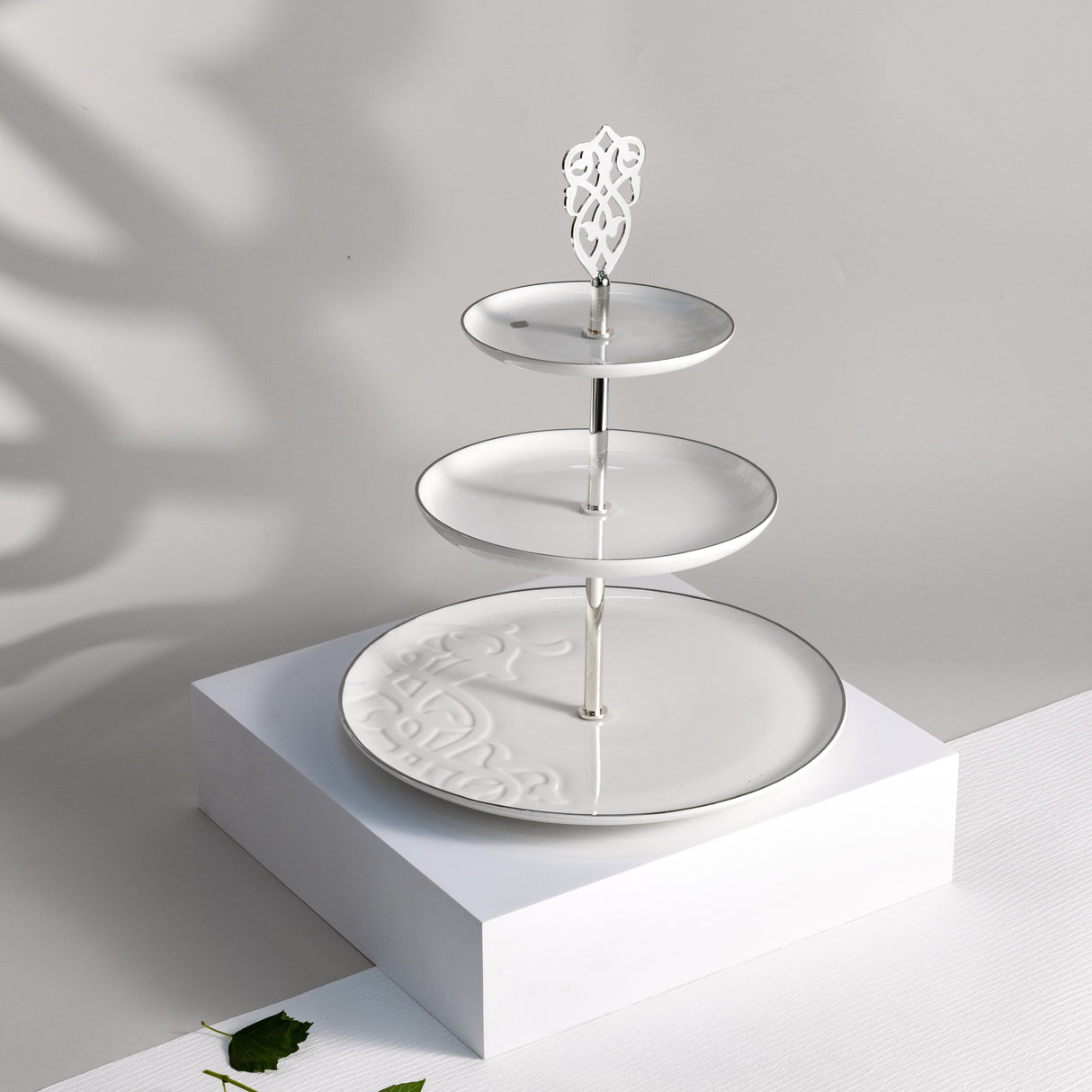 Naqsh - 3 Tier Plate - White & Silver