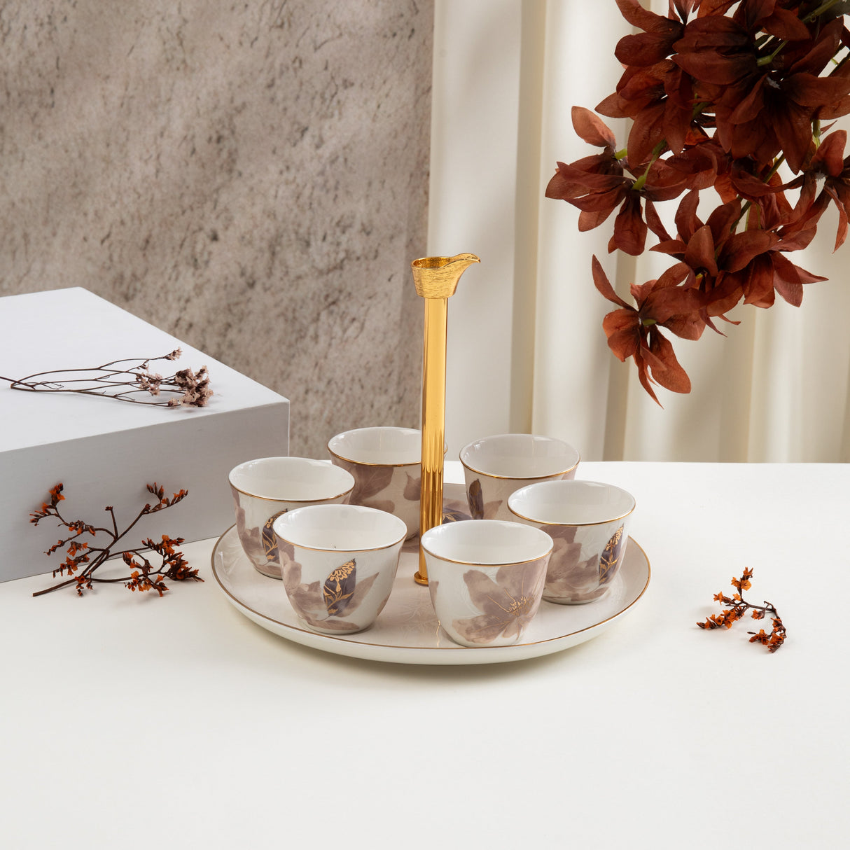 Marisella - Arabic Coffee Cups With Holder - Pink & Gold