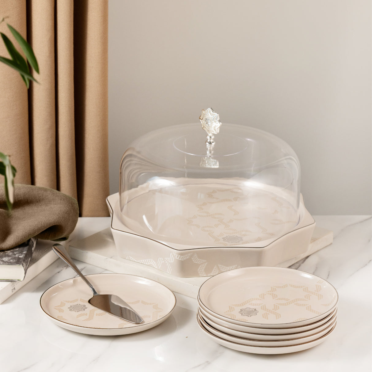 Octara - Cake Set (9-Pc) - Beige & Silver