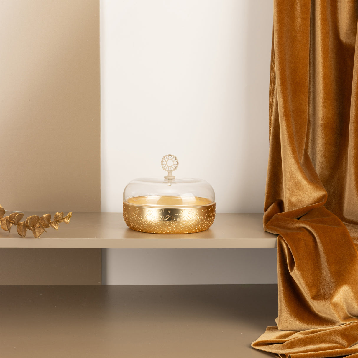 Nourhan - Medium Canister - Gold & Beige
