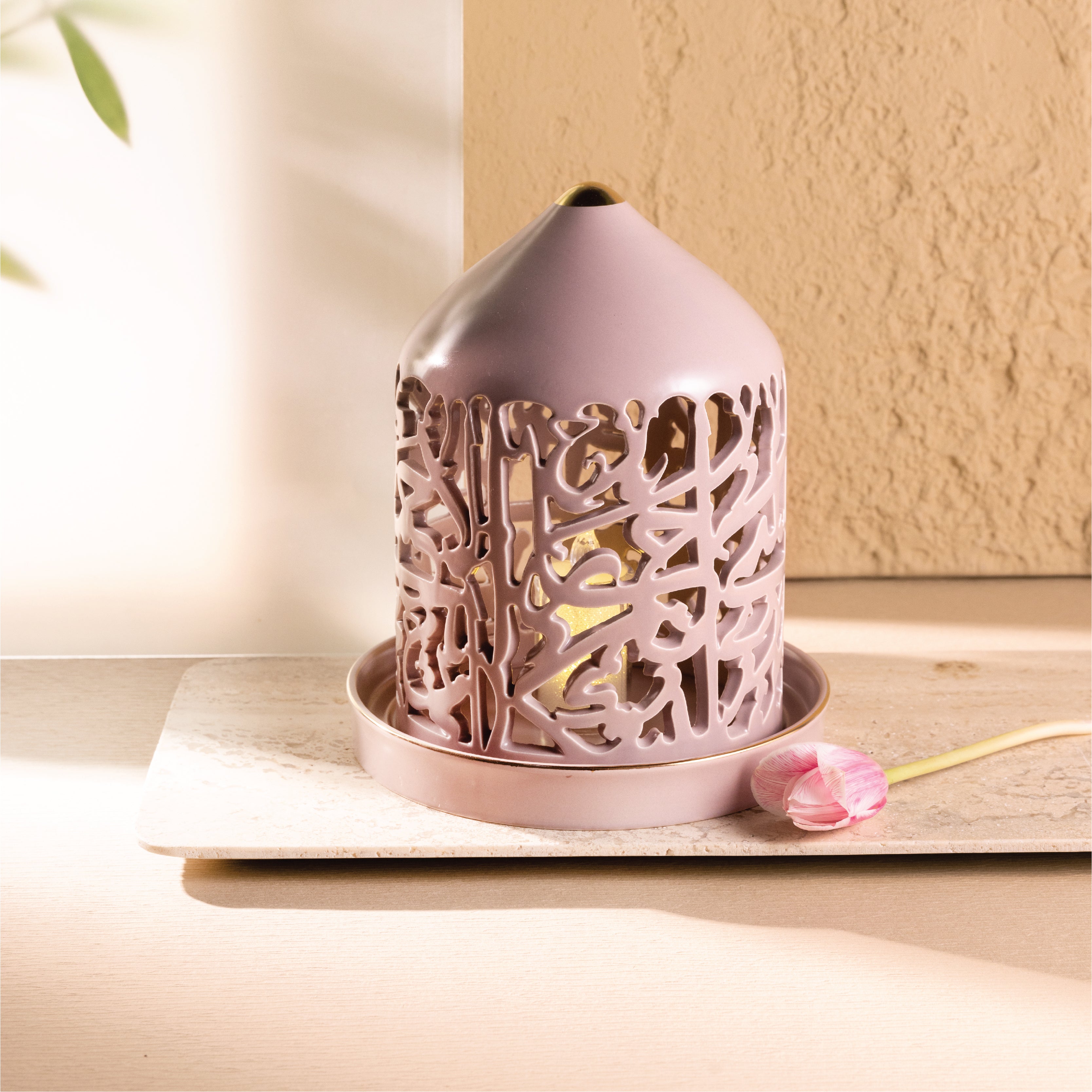 Candles & Lantern Holder – Otantik Home