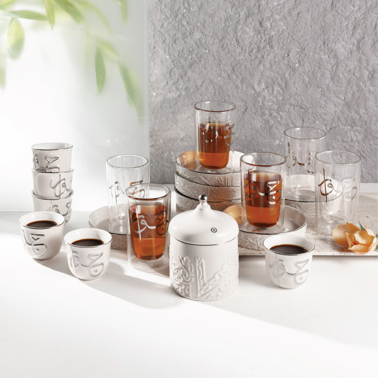 Jiwar - Tea Set (19-Pc) - Beige & Silver