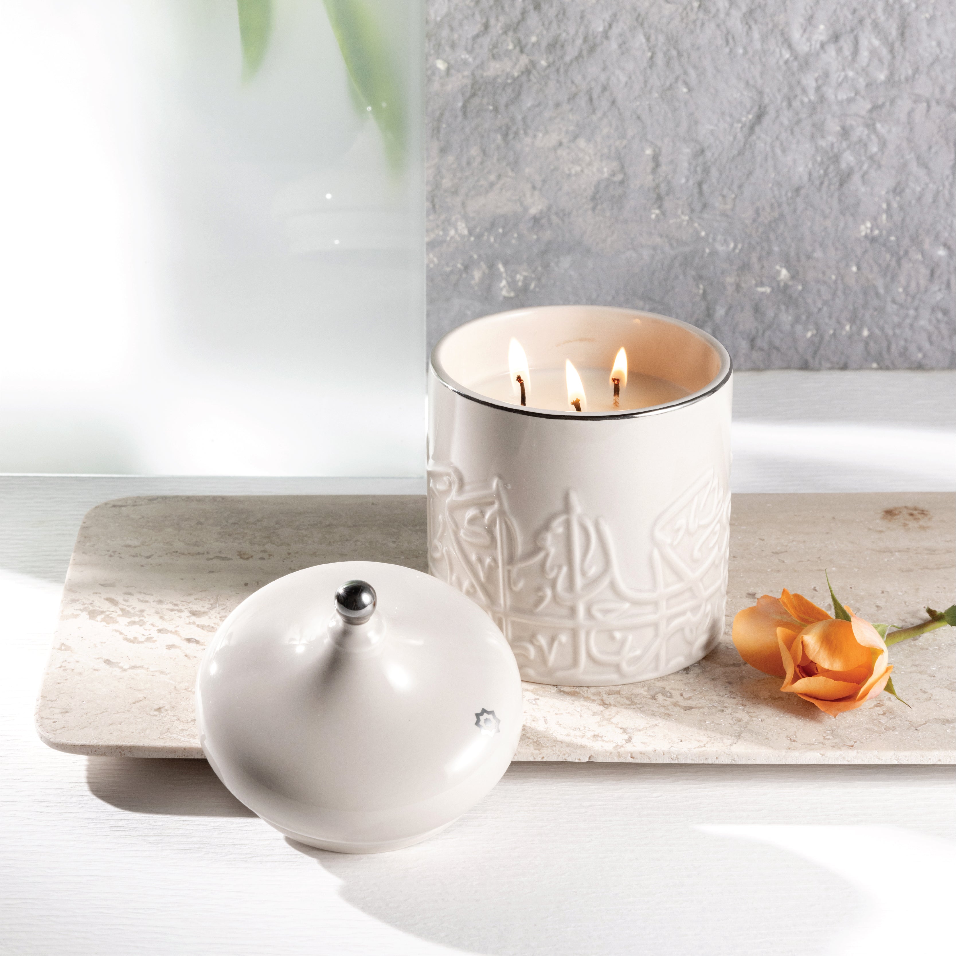 Jiwar - Large Candle| Earthy Patchouli- Beige & Silver – Otantik Home