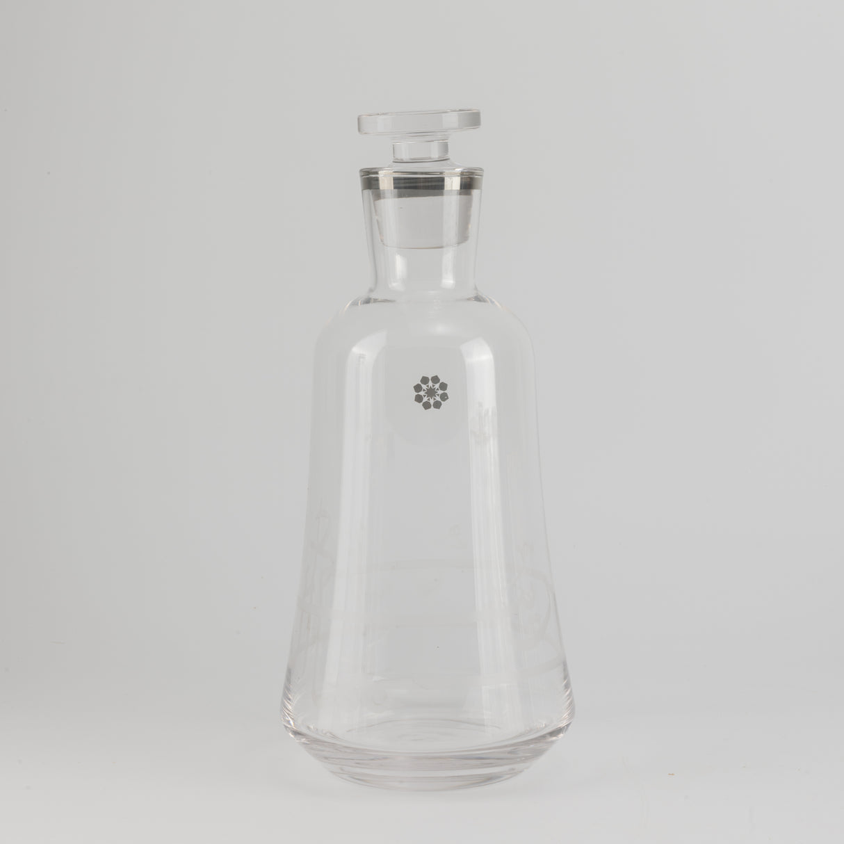 Mirral- Jug with 6 Tall glass cups - Silver