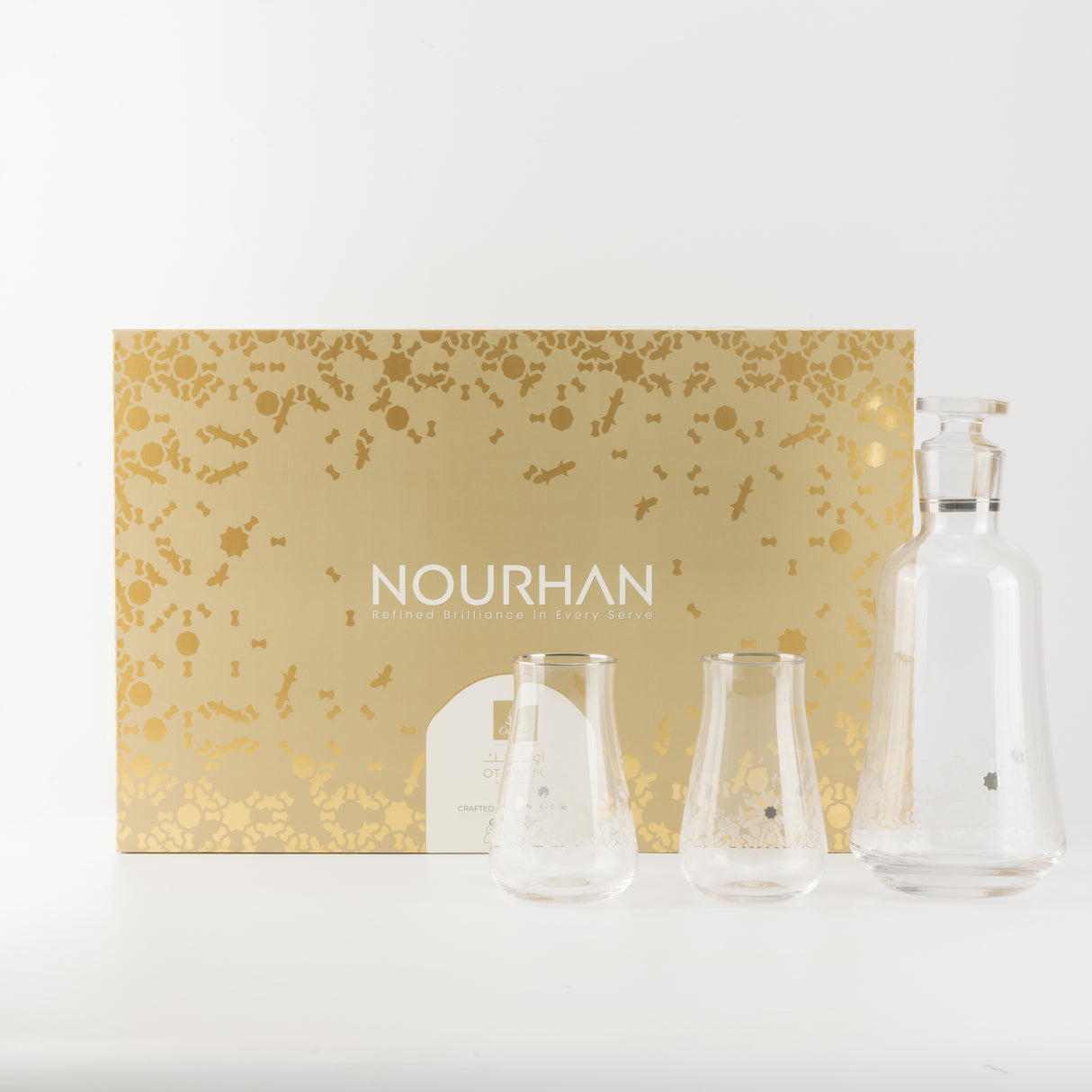 Nourhan - Jug with 6 Tall glass cups - Silver