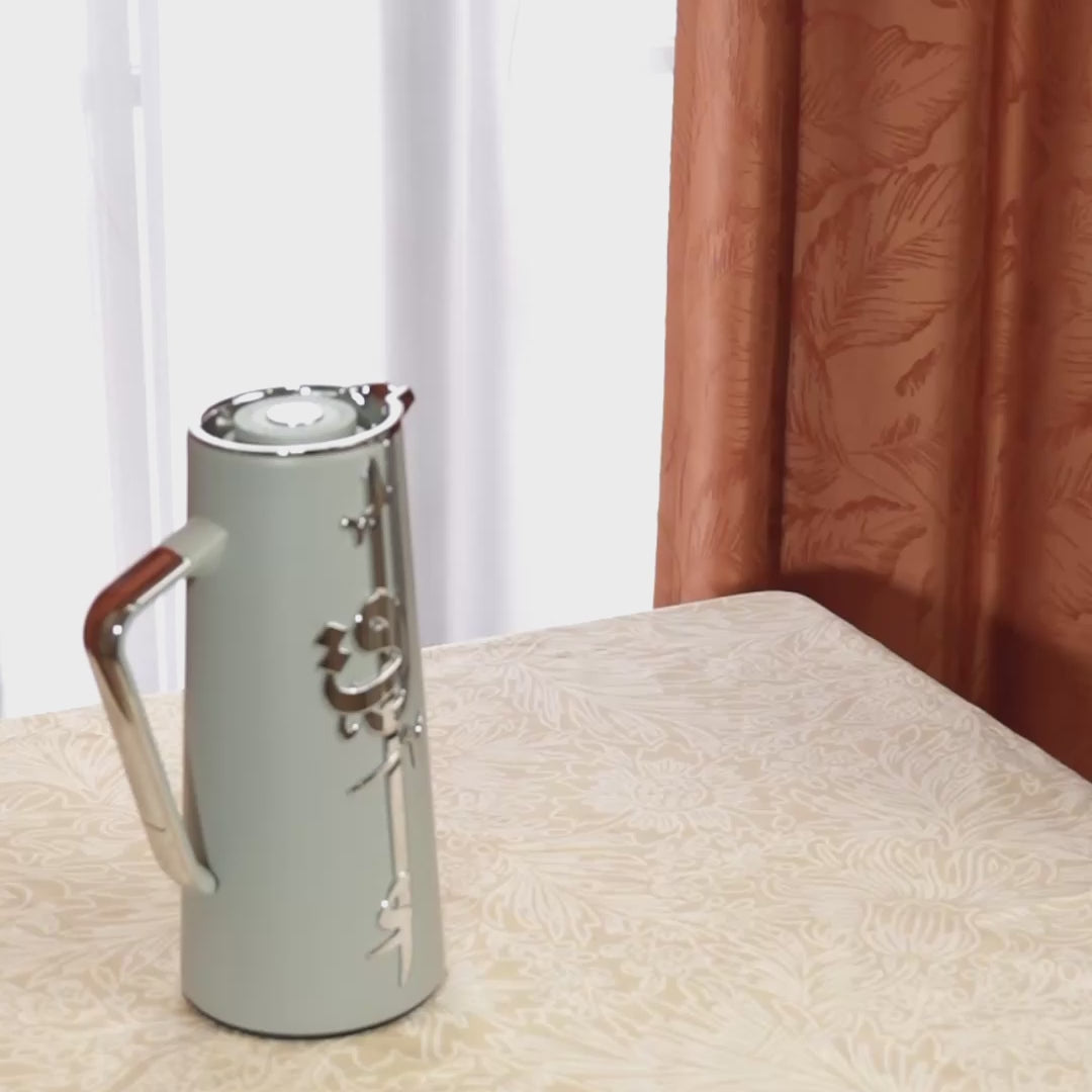 Liqa'a - Vacuum Flask / Thermos - Grey & Silver