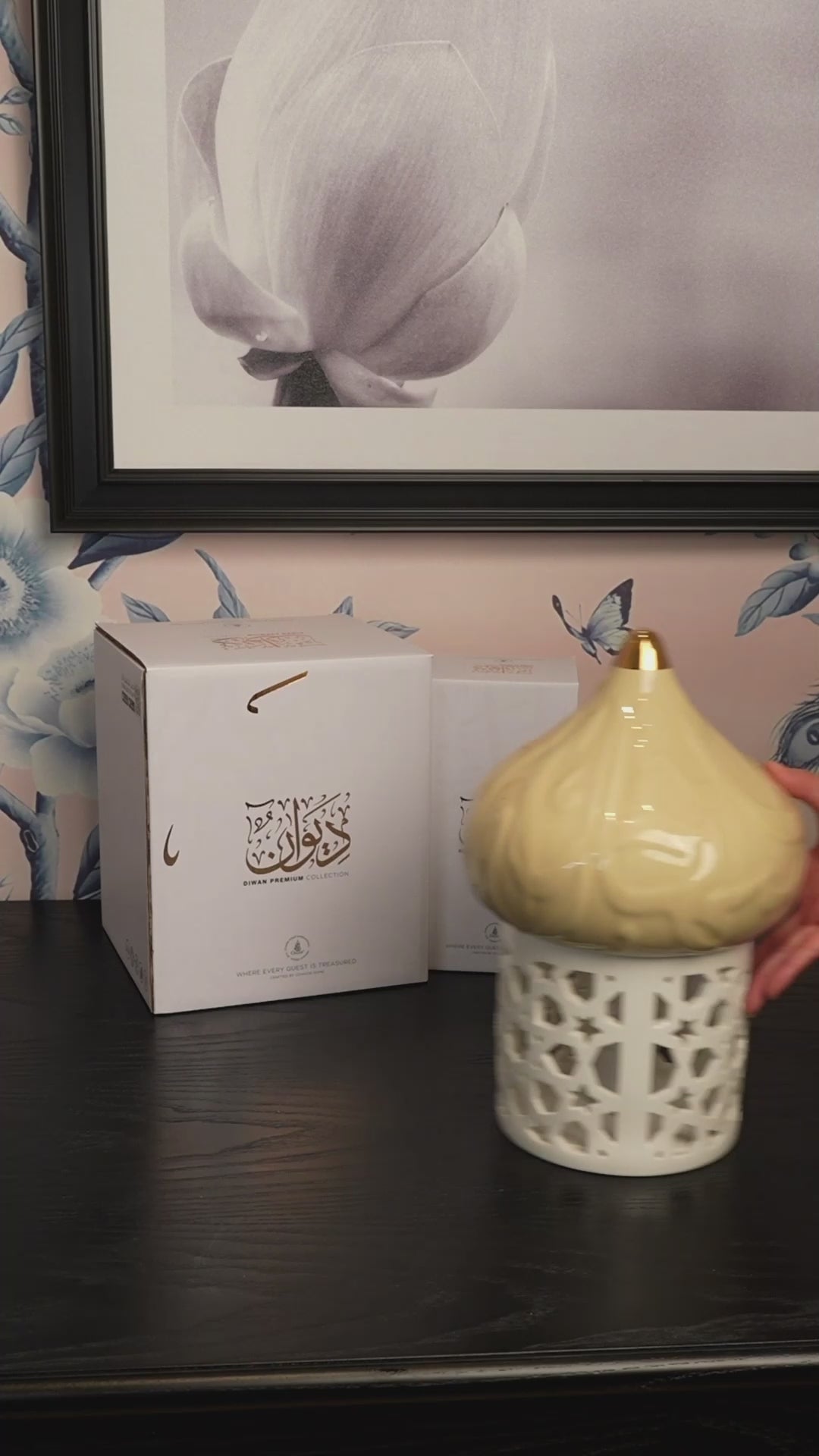 Diwan - Large Lantern Candle Holder - Ivory & Gold